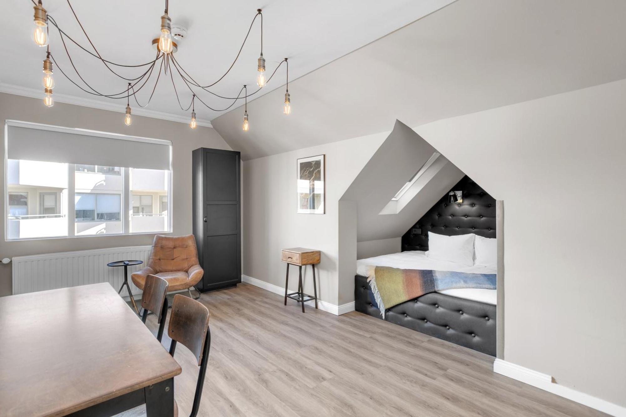 Oddsson Downtown Hotel Reykjavik Bagian luar foto