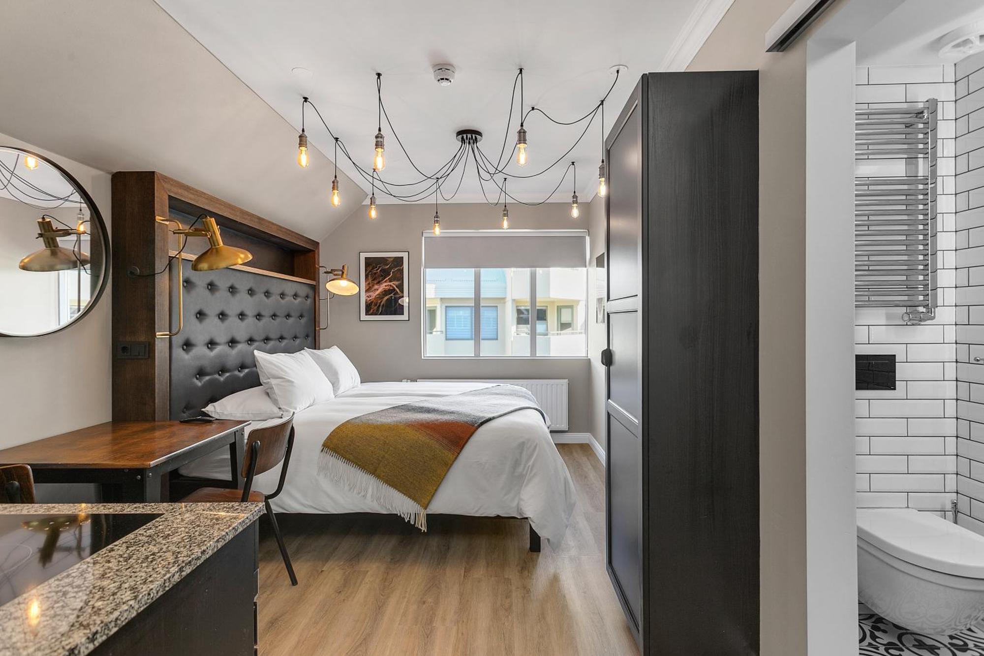 Oddsson Downtown Hotel Reykjavik Bagian luar foto