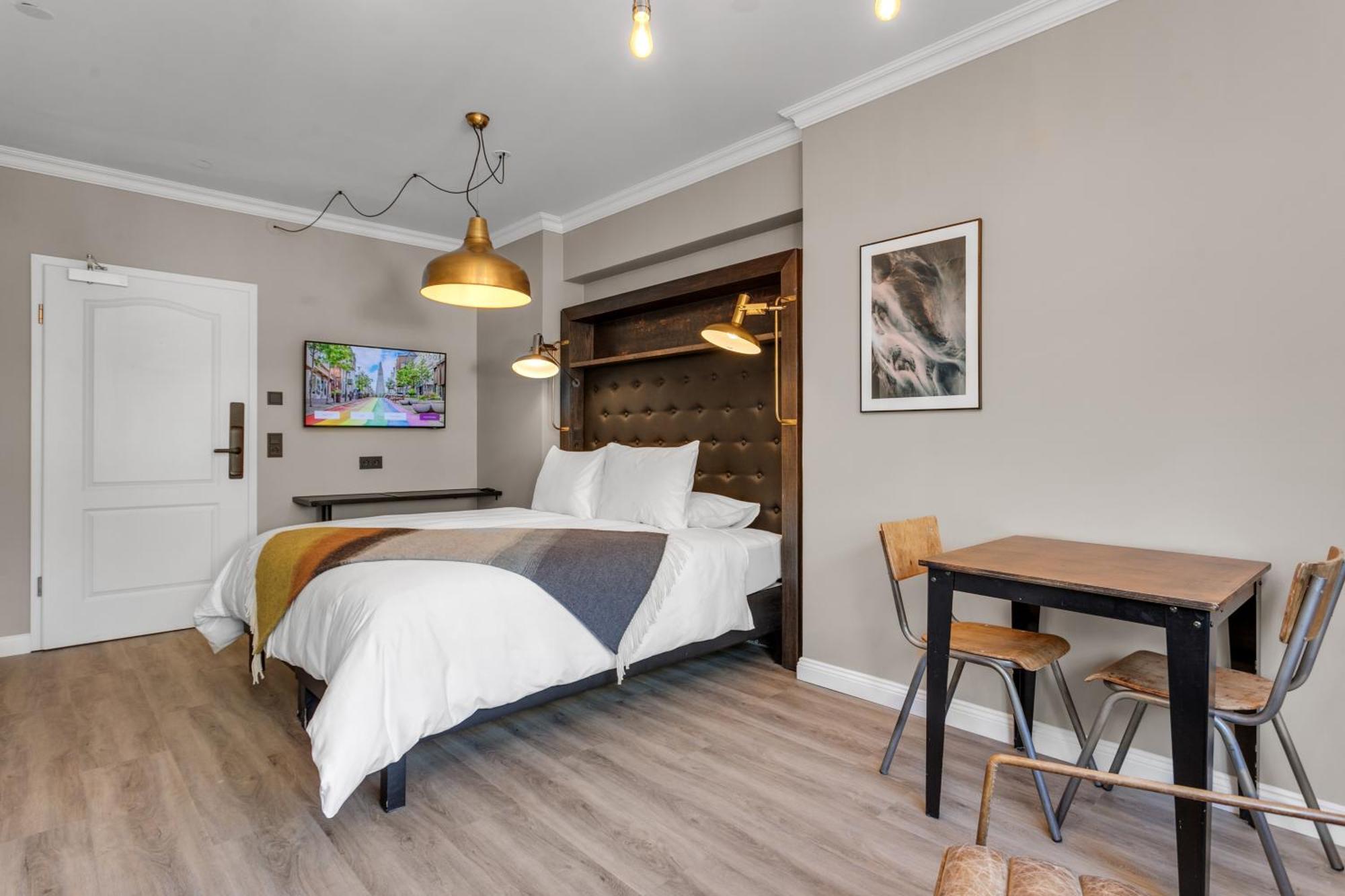 Oddsson Downtown Hotel Reykjavik Bagian luar foto