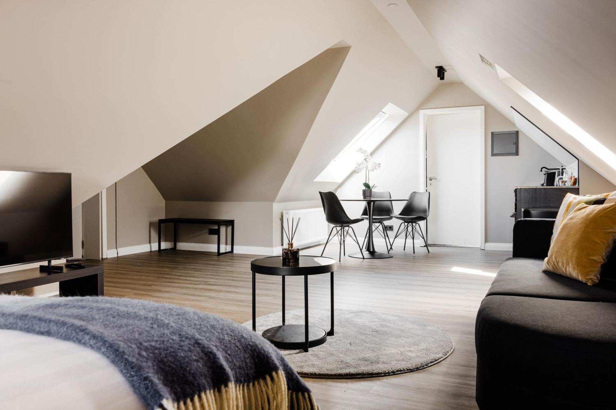 Oddsson Downtown Hotel Reykjavik Bagian luar foto